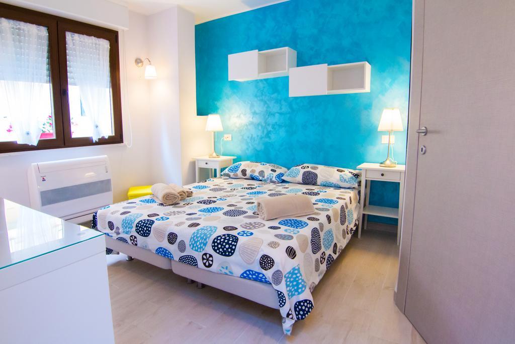 Rosemary Charming Rooms Termoli Exteriör bild